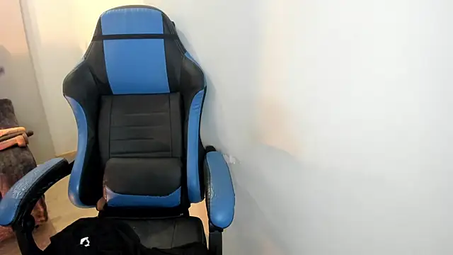 Scarbadgirl  online show from 11/18/25, 03:43