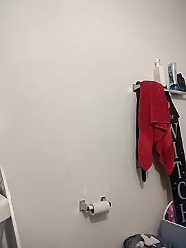 anonymity awaitsxh online show from 11/08/25, 07:45