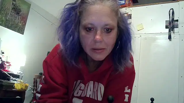 anonymity awaitsxh online show from 11/14/25, 05:22