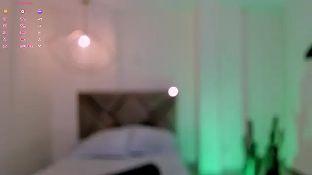 IsabellaMoreau online show from 02/18/26, 07:43