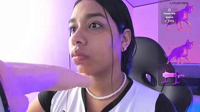 giselle upp online show from 09/20/25, 12:48