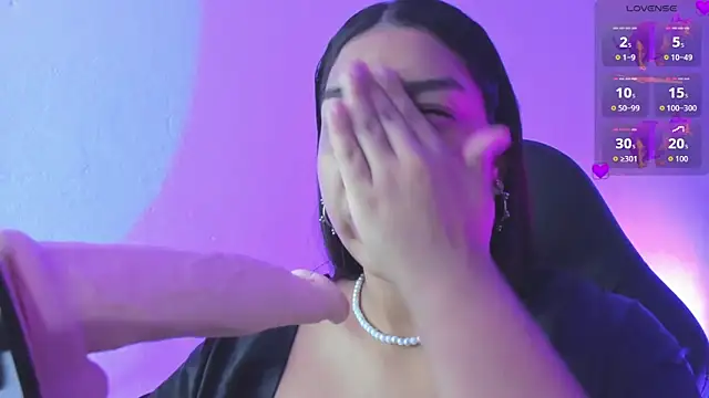 giselle upp online show from 09/13/25, 12:32