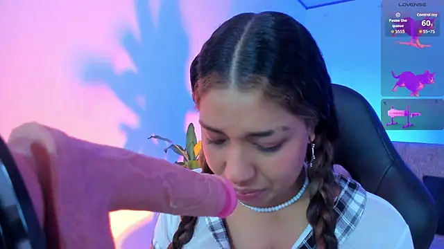 giselle upp online show from 11/30/25, 04:46