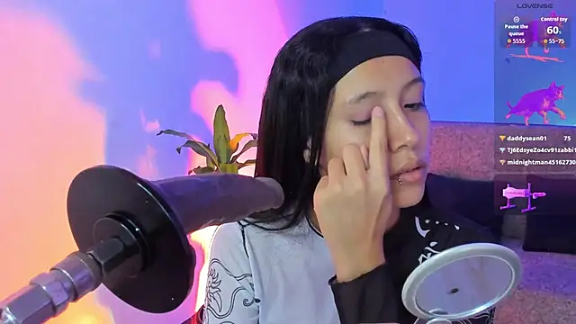 alicemoon   online show from 12/03/25, 10:14