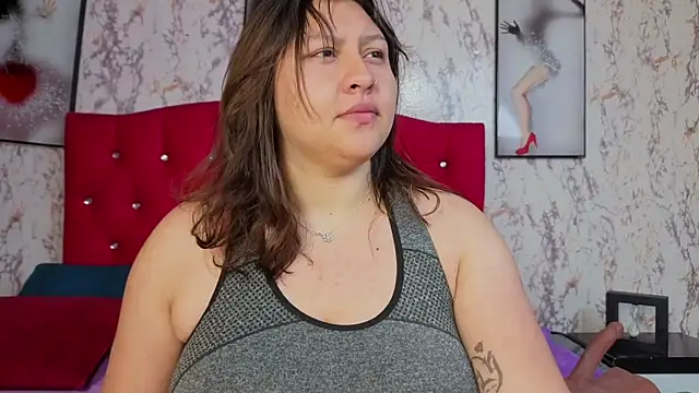 Larissa Antonella online show from 05/09/26, 03:43