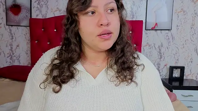 Larissa Antonella online show from 12/23/25, 04:01