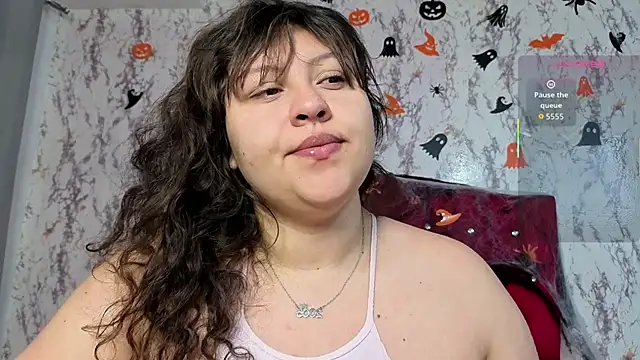 Larissa Antonella online show from 10/29/25, 05:17