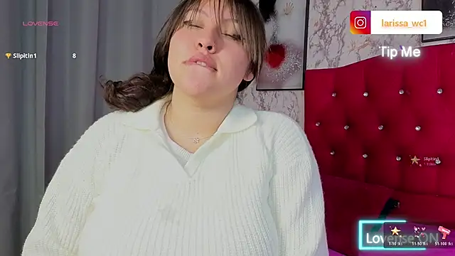 Larissa Antonella online show from 12/05/25, 03:27