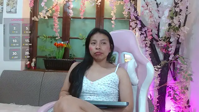 samara selene online show from 05/30/26, 03:13