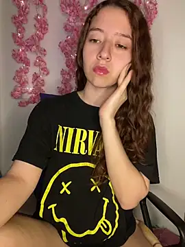 Snapshot of -rosi chatting on 03/20/26, 01:50 -rosi online show from 03/20/26, 01:50