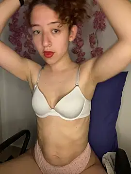 Snapshot of -rosi chatting on 04/26/26, 02:09 -rosi online show from 04/26/26, 02:09