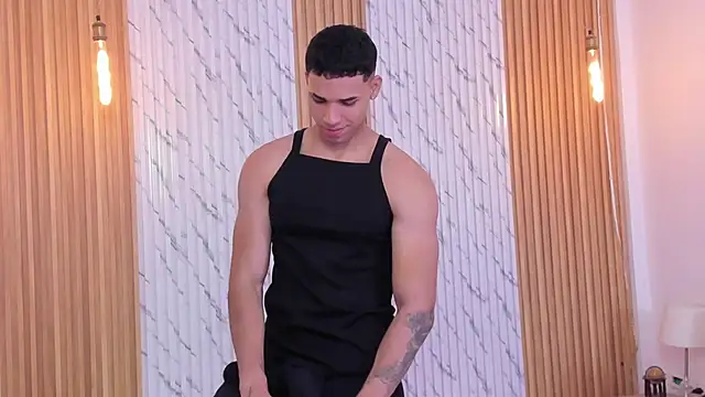 thomas walker0 online show from 11/14/25, 12:20