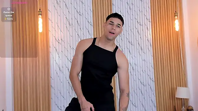 thomas walker0 online show from 10/10/25, 11:55