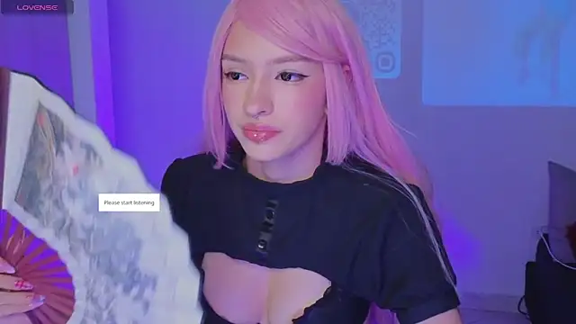 Moonlightt 21 online show from 12/14/25, 09:53