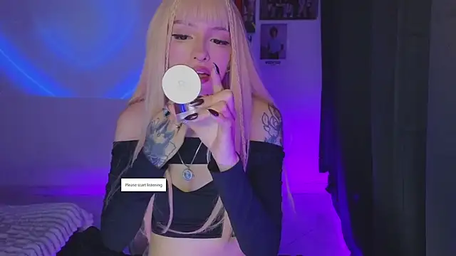 Moonlightt 21 online show from 03/22/26, 09:49