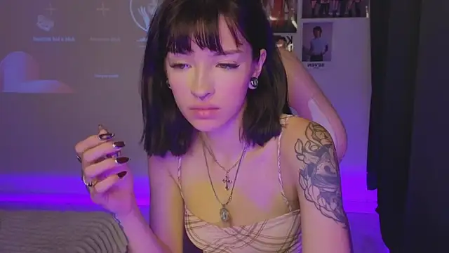 Moonlightt 21 online show from 04/01/26, 10:39