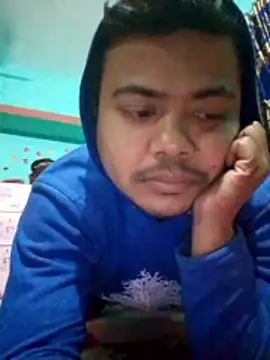 CatchingBouquet online show from 01/12/26, 03:08