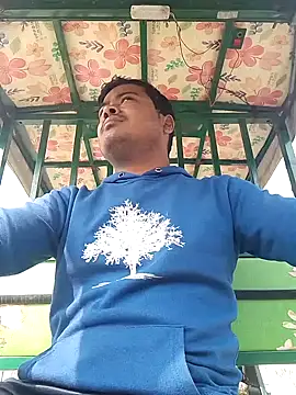 CatchingBouquet online show from 01/13/26, 06:39