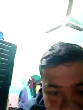 CatchingBouquet online show from 11/26/25, 01:33