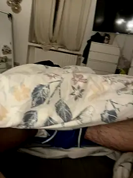 francy242 online show from 11/08/25, 12:14