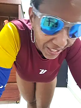 VikysDavis online show from 03/18/26, 05:14