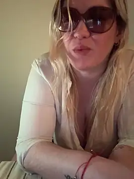 Granlady7 online show from 05/28/26, 06:58