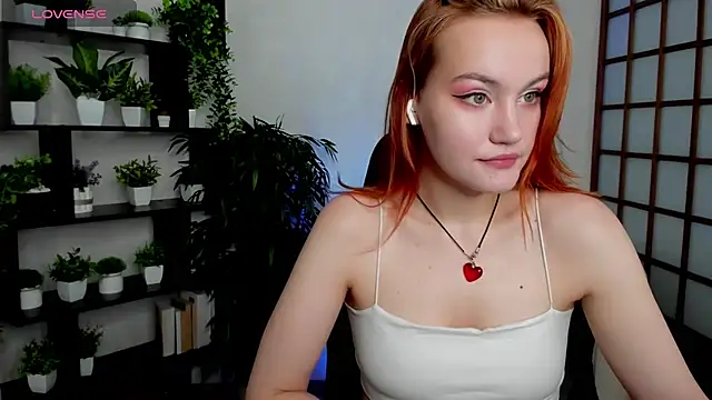 Ida FaneStain online show from 09/28/25, 02:29