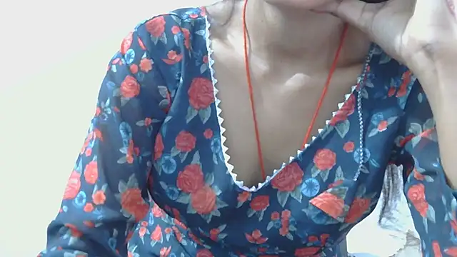 Snapshot of Aarti_misty71 chatting on 09/30/25, 04:51 Aarti misty71 online show from 09/30/25, 04:51