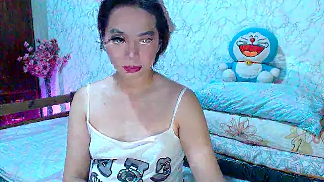 Snapshot of B0rn2Porn chatting on 07/16/26, 05:04 B0rn2Porn online show from 07/16/26, 05:04
