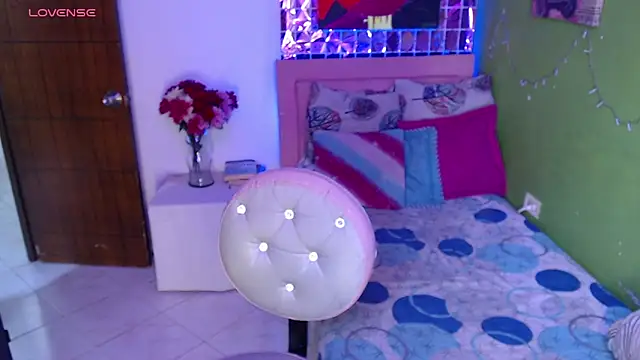 katherinnyazz online show from 11/30/25, 04:41