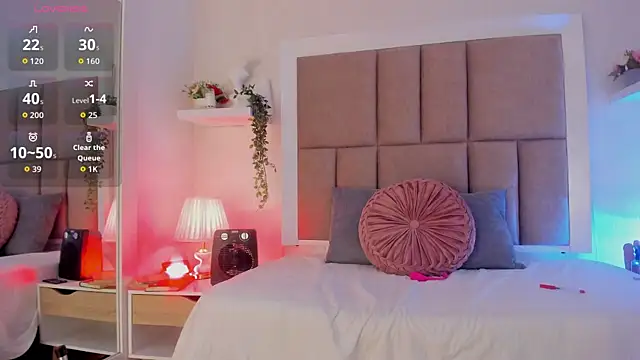 Alisson Owen online show from 10/05/25, 04:14