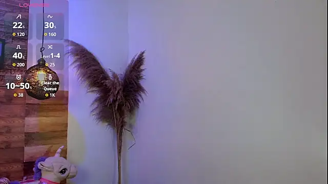 Snapshot of mafe_velezzz chatting on 10/14/25, 12:50 mafe velezzz online show from 10/14/25, 12:50