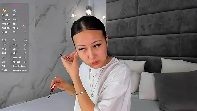 Nelly Kimm online show from 09/14/25, 01:17