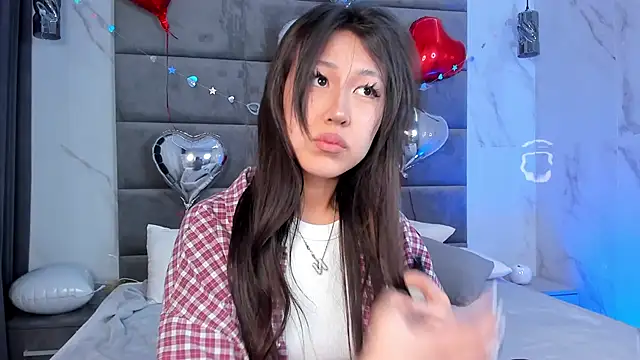 Nelly Kimm online show from 02/27/26, 01:06