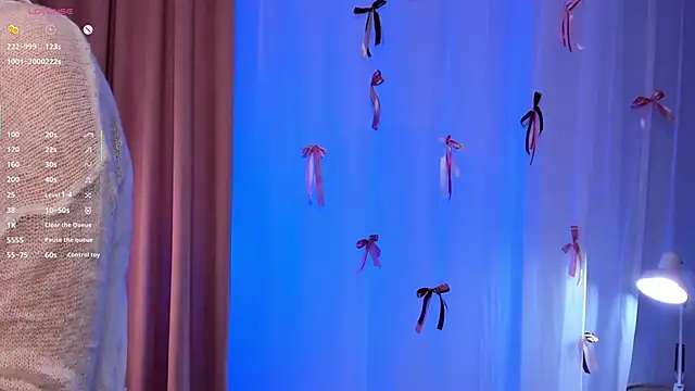 Nelly Kimm online show from 04/05/26, 01:23