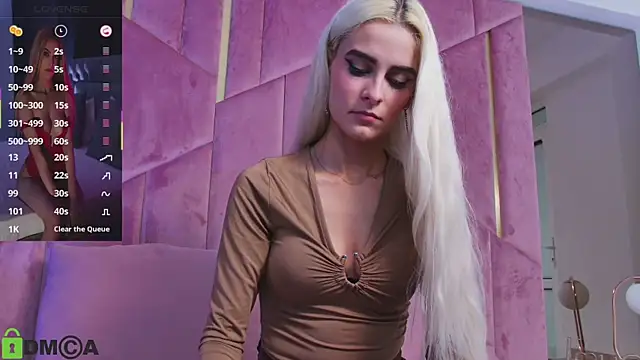 SelenaDaze online show from 11/10/25, 05:12