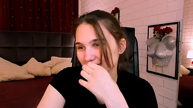 TessaMill online show from 12/01/25, 09:21