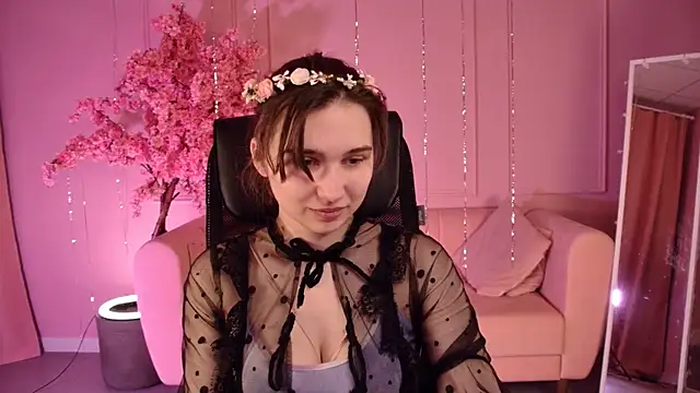 TessaMill online show from 03/10/26, 09:13