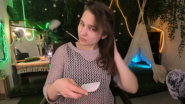 TessaMill online show from 02/27/26, 08:14