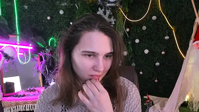 TessaMill online show from 12/17/25, 09:25