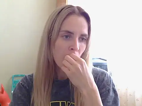 JayeTyler online show from 11/21/25, 10:47