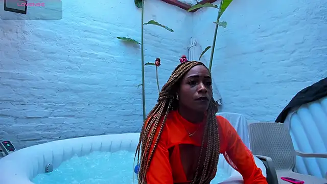 kiaratentation online show from 09/29/25, 07:41