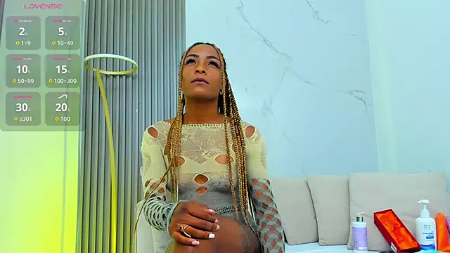 kiaratentation online show from 10/12/25, 07:37