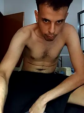 rocco3011 online show from 02/06/26, 01:45