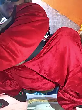 Dassing strip couple online show from 01/10/26, 11:05