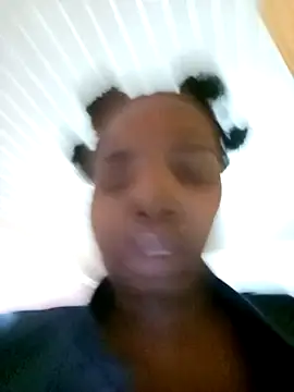 ShySexyBaddiexx online show from 02/22/26, 02:25