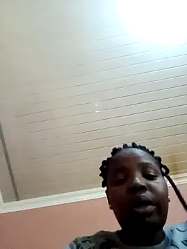 ShySexyBaddiexx online show from 01/09/26, 12:45