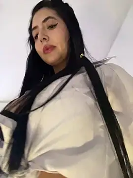 oh nina online show from 09/26/25, 08:59
