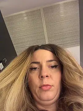 LovelyAria  online show from 03/26/26, 01:53