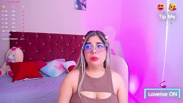 Snapshot of Madisson_Star1 chatting on 01/15/26, 02:59 Madisson Star1 online show from 01/15/26, 02:59